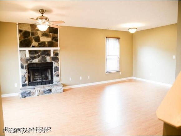 Foto del edificio - 5073 Linton Hall Rd