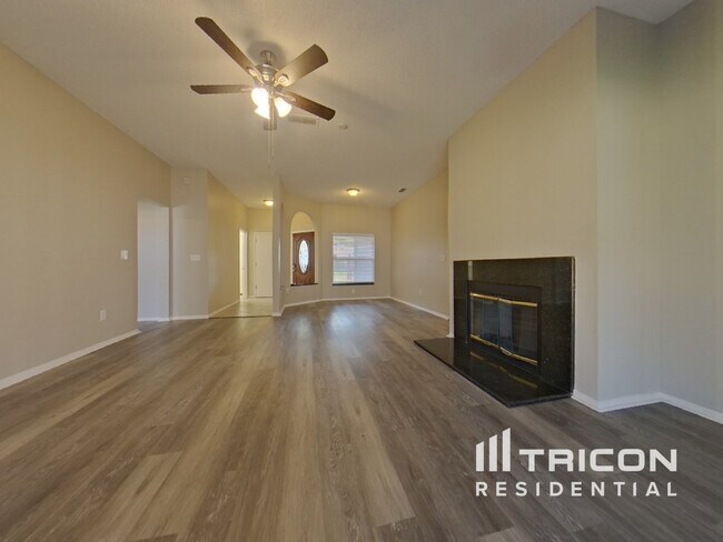 Foto del edificio - 720 Tomlinson Terrace
