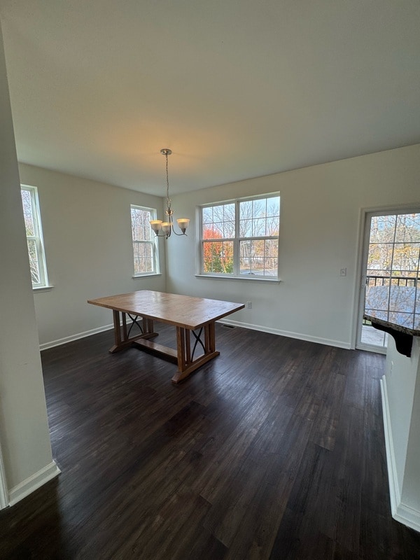 Building Photo - 1 Creekside Wy