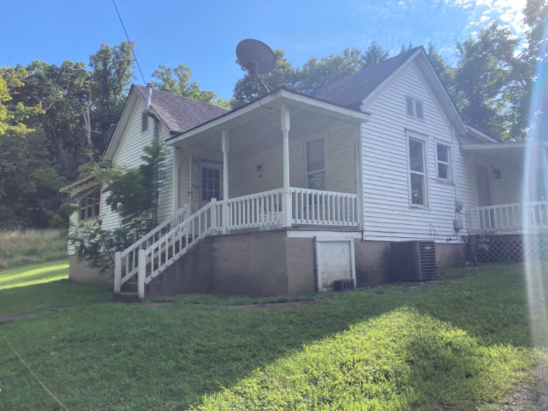 155 S High St, Wellston, OH 45692 House Rental in Wellston, OH