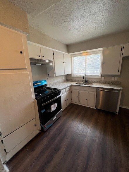 Foto del edificio - 9306 St Lo Rd