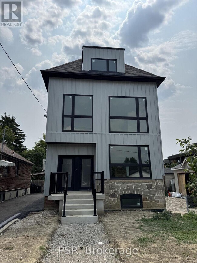 Building Photo - 99 Ypres Rd