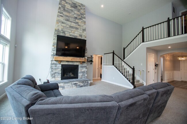Foto del edificio - 454 Copper Creek Dr