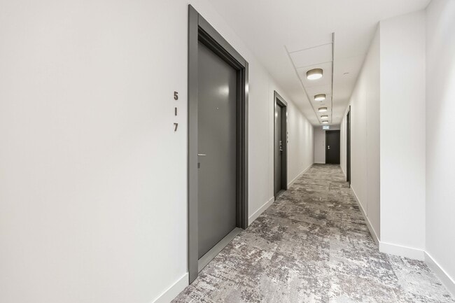 Building Photo - 9 Tecumseth St.