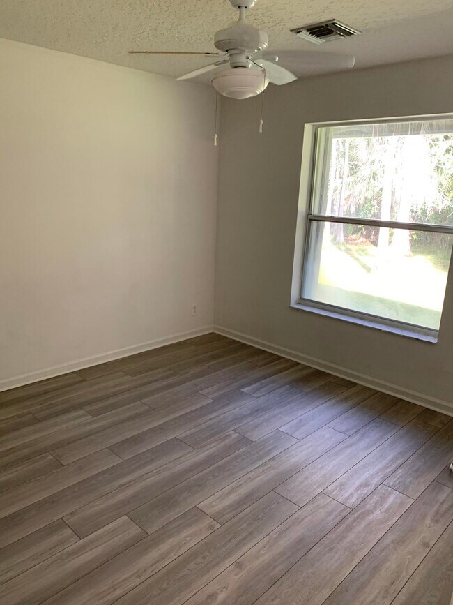 Foto del edificio - 15258 83rd Way N