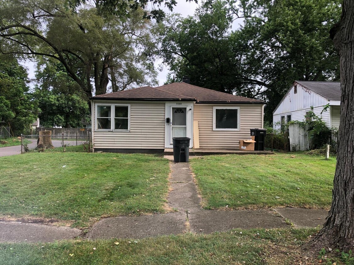 Primary Photo - 1133 Bryan St