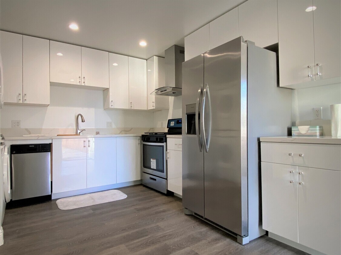 Foto principal - 428 N Harvard Blvd