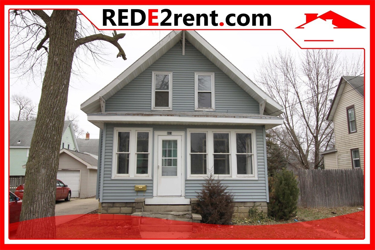 953 8th St, Beloit, WI 53511 House Rental in Beloit, WI