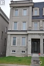 Building Photo - 9382 Bayview Ave
