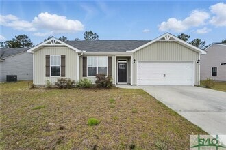 Building Photo - 176 Willow Dr