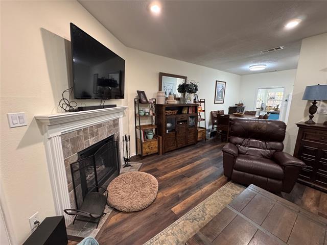 Building Photo - 2506 Wedglea Dr
