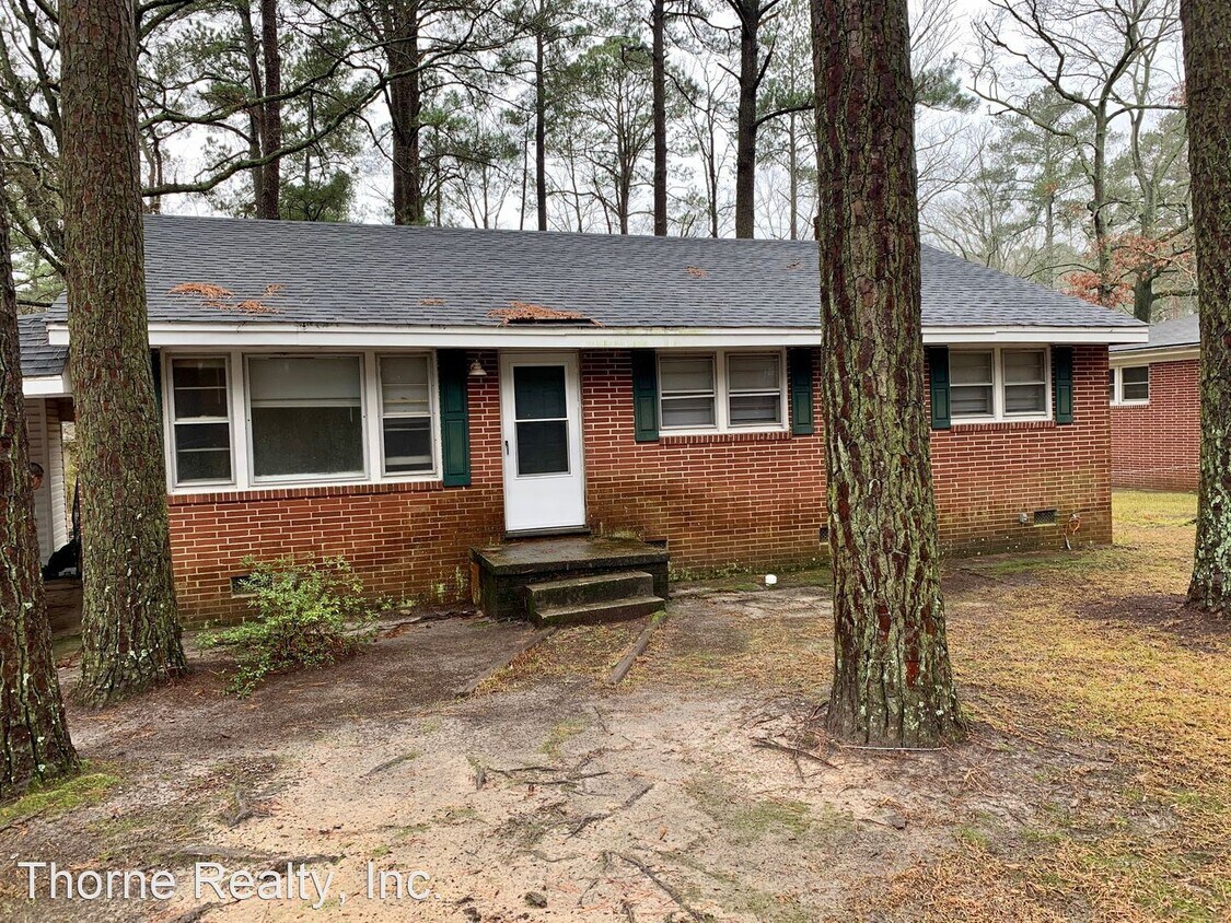 3 br, 1 bath House 1905 Windsor Drive House for Rent in Rocky Mount
