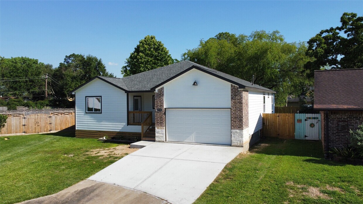 Foto del edificio - 11514 Quincewood Dr