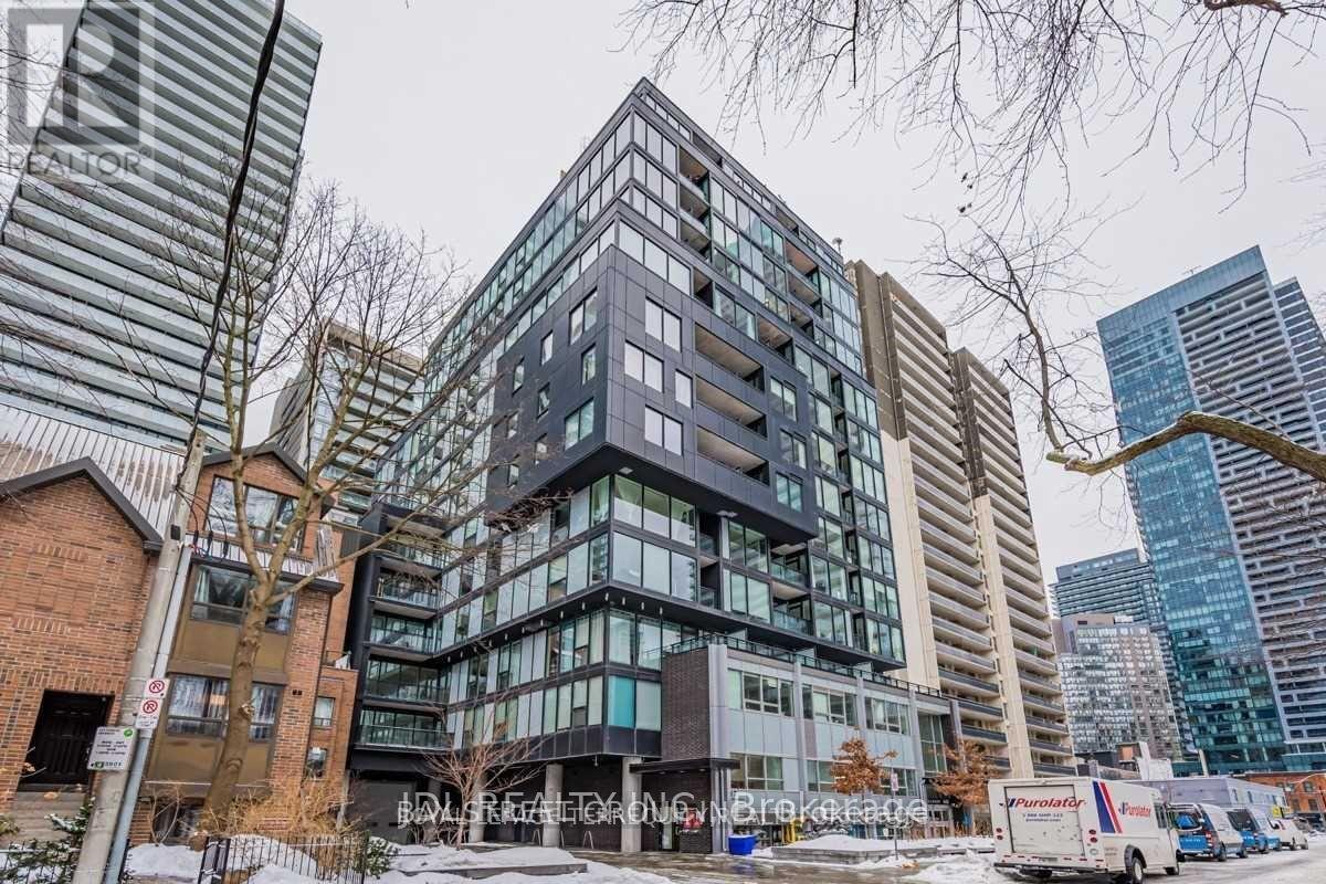 Photo principale - 17-317 Dundonald St