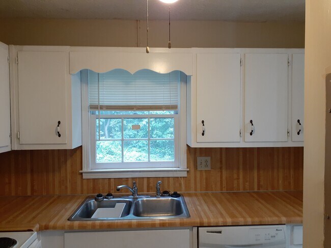 Cocina1 - 3020 Spruce Cir