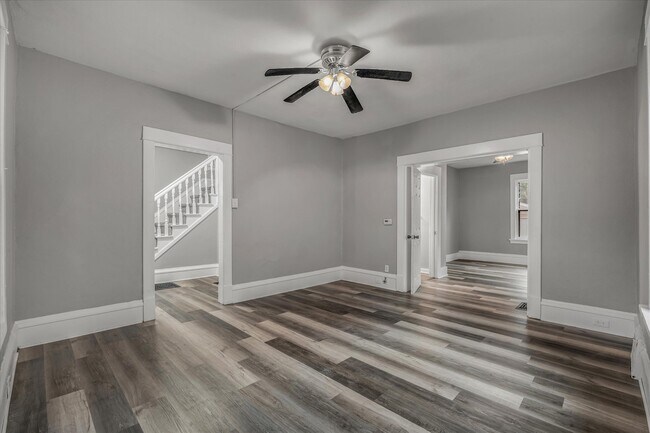 Foto del edificio - 735 Sylvan Ct