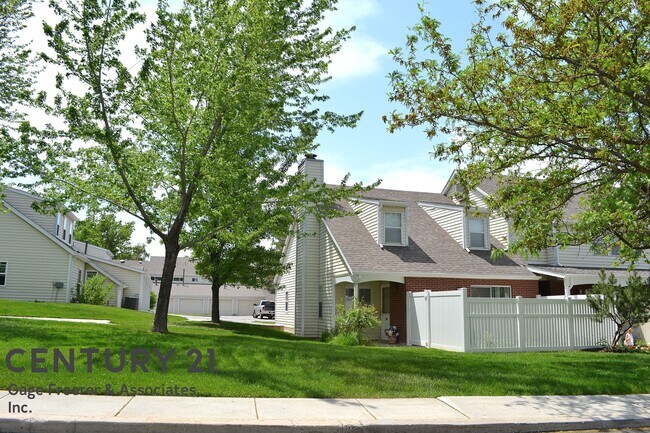 Foto del edificio - 77 Pheasantbrook Cir