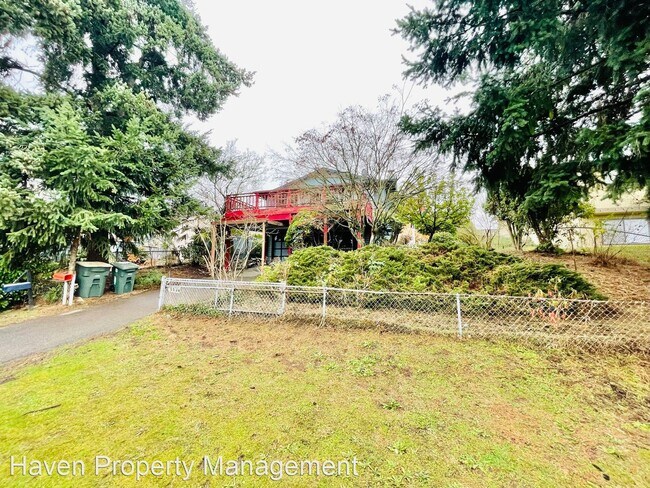 Building Photo - 4 br, 2 bath House - 8836 22nd Ave SW