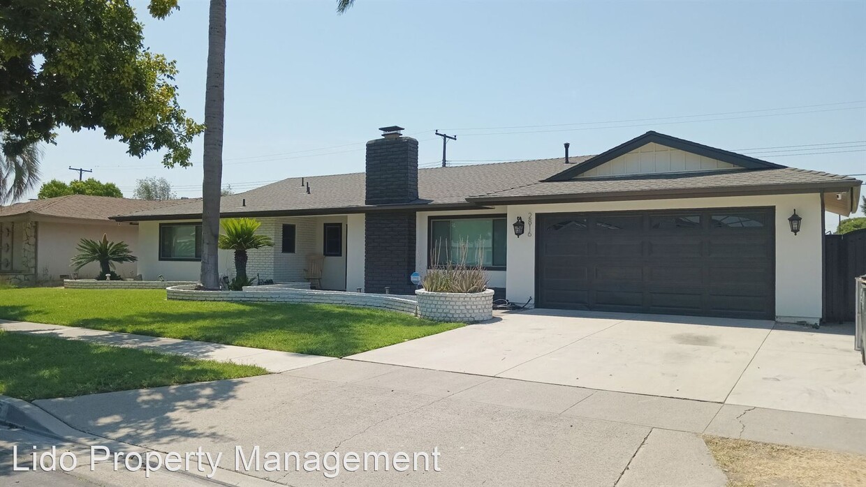 Primary Photo - 3 br, 2 bath House - 2816 E. Virginia Ave.