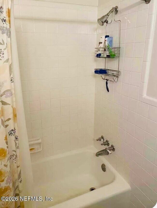 Foto del edificio - 4808 Lawnview St