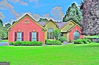 Building Photo - 450 Running Fawn Dr