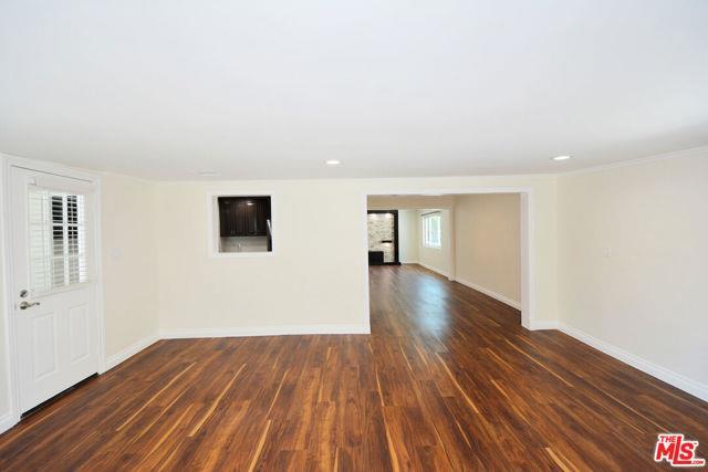Foto del edificio - 23701 Bessemer St