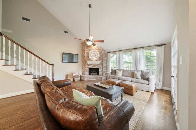 Foto del edificio - 11530 Wickhollow Ln