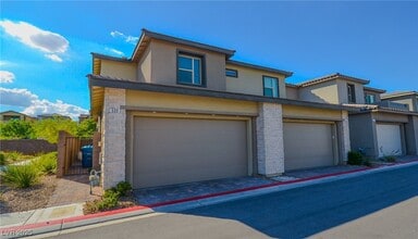 Building Photo - 541 Tokopah Falls St Building Photo - 541 Tokopah Falls St