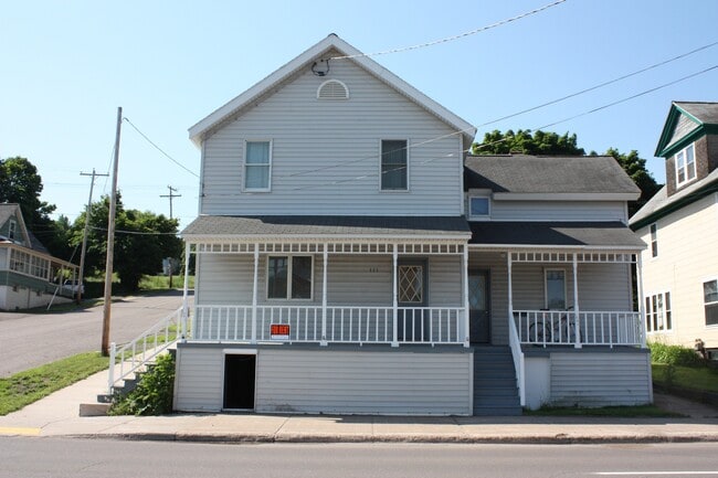 Building Photo - 109 E Montezuma Ave