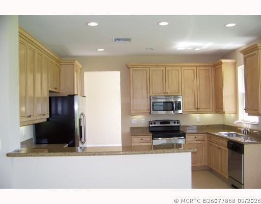 Foto del edificio - 2007 Grey Falcon Cir SW