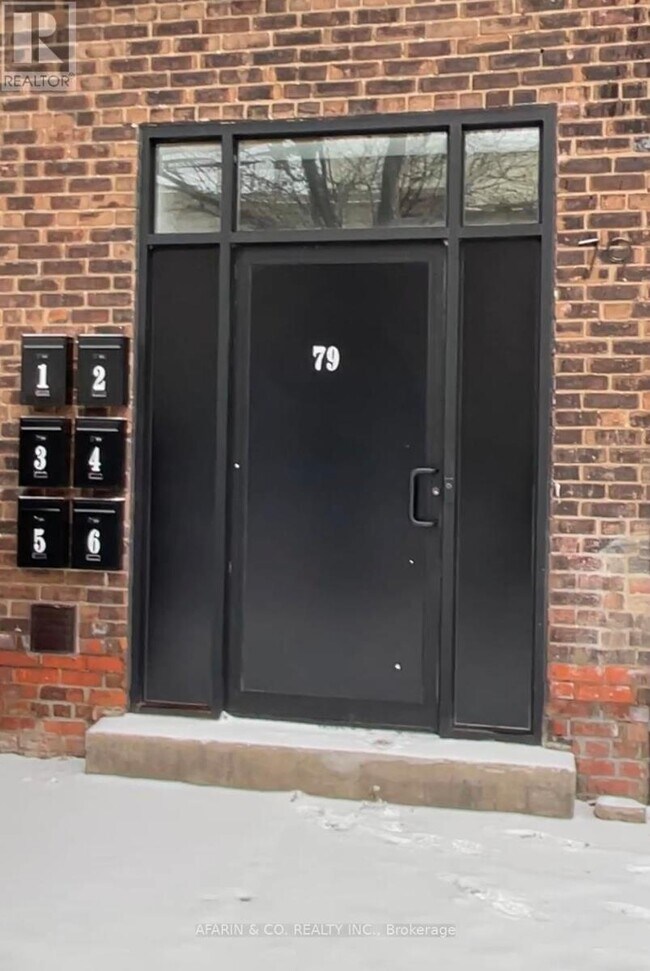 Photo du bâtiment - 79-79 Cedarvale Ave