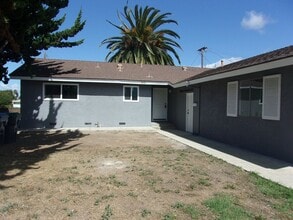 Building Photo - 1309 W Prune Ave