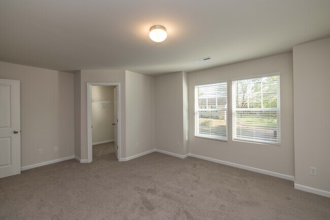 Foto del edificio - 200 S Bell Ave