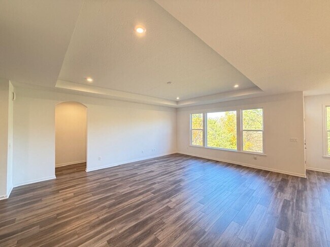 Foto del edificio - Available February 26, 2026