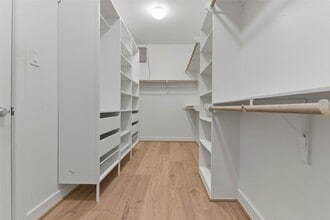 Building Photo - 1612 Northwood St