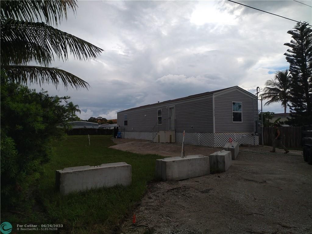 2725 SE Carroll St, Stuart, FL 34997 House Rental in Stuart, FL