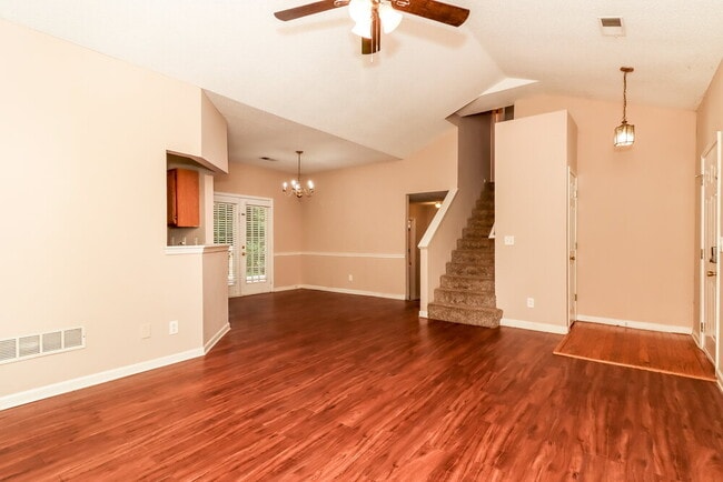 Building Photo - 2070 Cherokee Ridge Trail NW