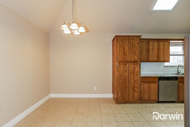Building Photo - 1525 Sunny Glen Street, Fort Worth, TX 76134