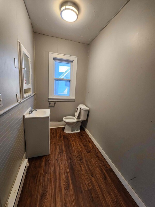 Building Photo - 1231 Congress St