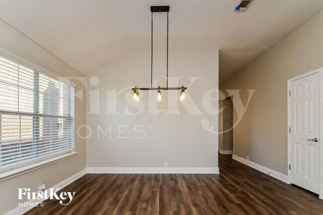 Foto del edificio - 8828 Yosemite Trail