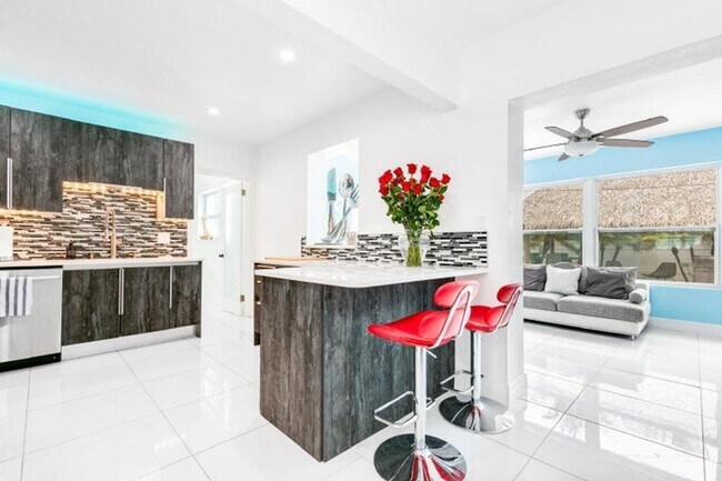 Foto del edificio - 7320 Clarke Rd