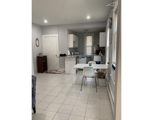 Foto del edificio - 11 Columbus Ave