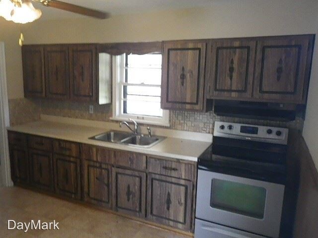 Building Photo - 3 br, 1 bath House - 9441 Cote Brilliante Ave