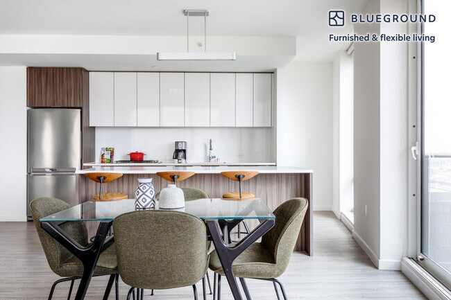 Foto del edificio - 8 10th St