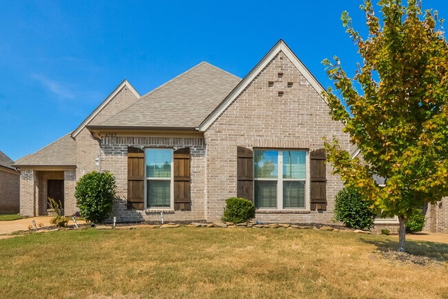 Building Photo - 6765 Whooper Swan Dr