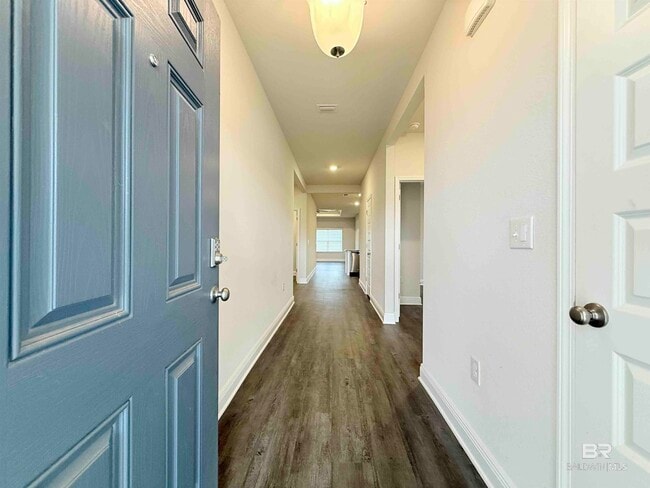 Building Photo - 30837 Semper Dr