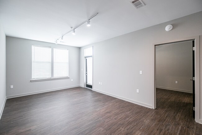 Foto del edificio - Madison Midtown