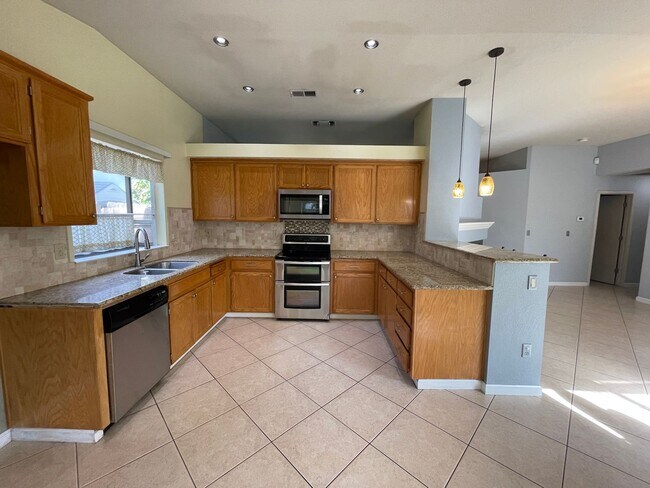 Building Photo - Yard service provided