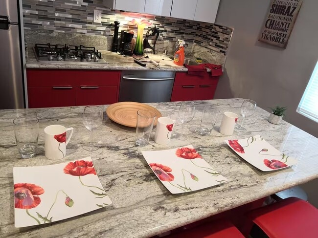 Photo - 1530 W 28th St House