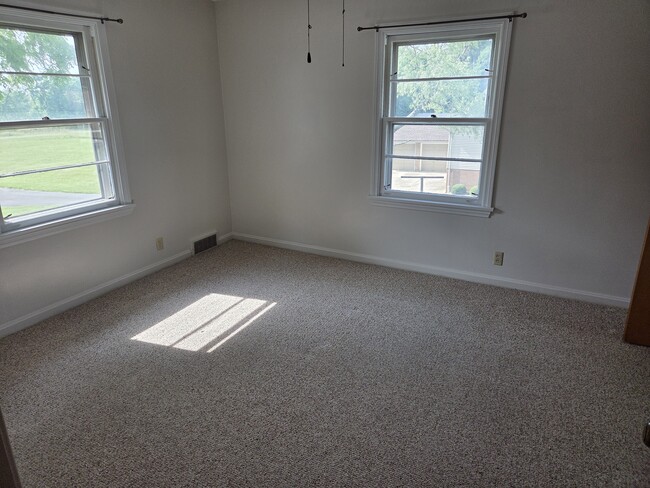 Bedroom - 420 Muth Rd